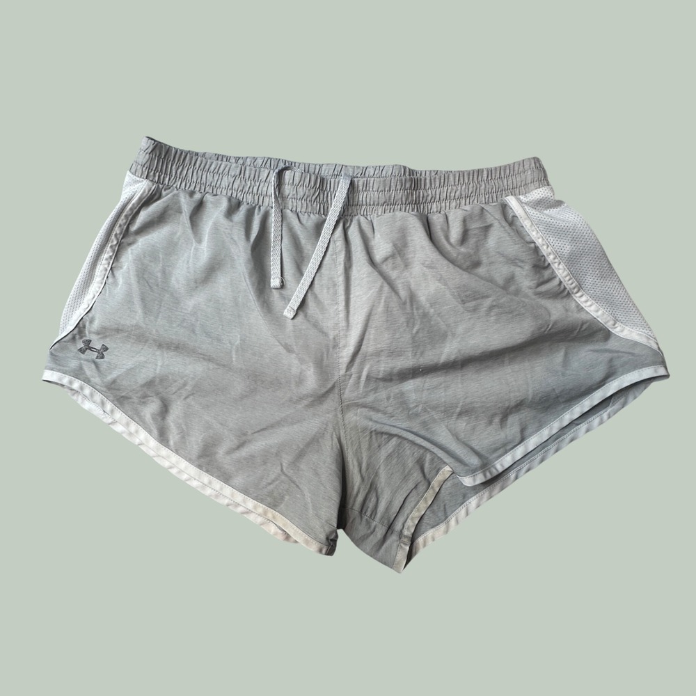 Under Armour Shorts Womens Medium Gray HeatGear Running Athletic Loose Mesh Trim